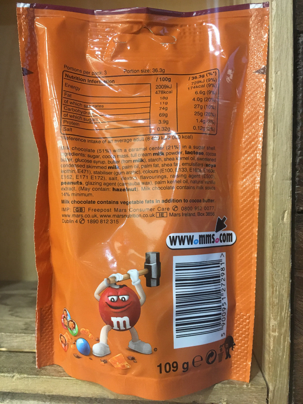 Save BIG on M&M Crunchy Caramel Limited Edition Grab Bag 109g